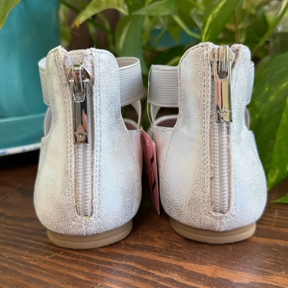 Nina nib girls’
